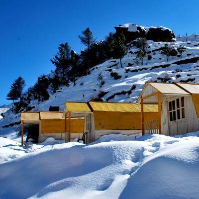 Auli Resort Joshīmath Екстериор снимка